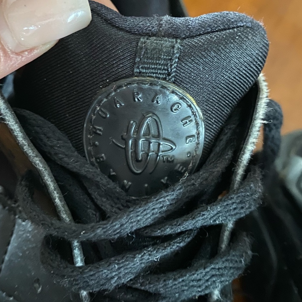 Huarache size 11C